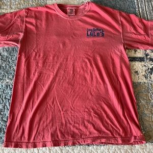 Lucy Buffett beach souvenir t shirt.